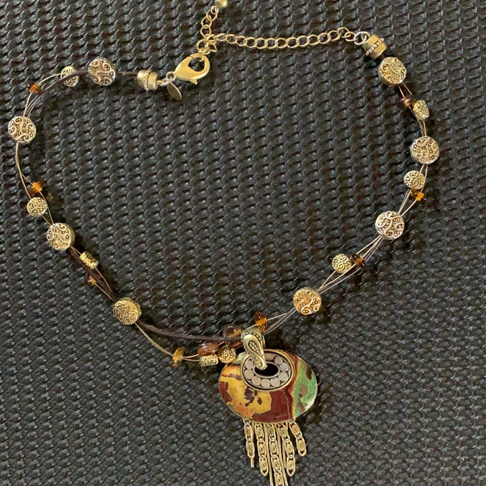Boho style fashion necklace 18” very unique